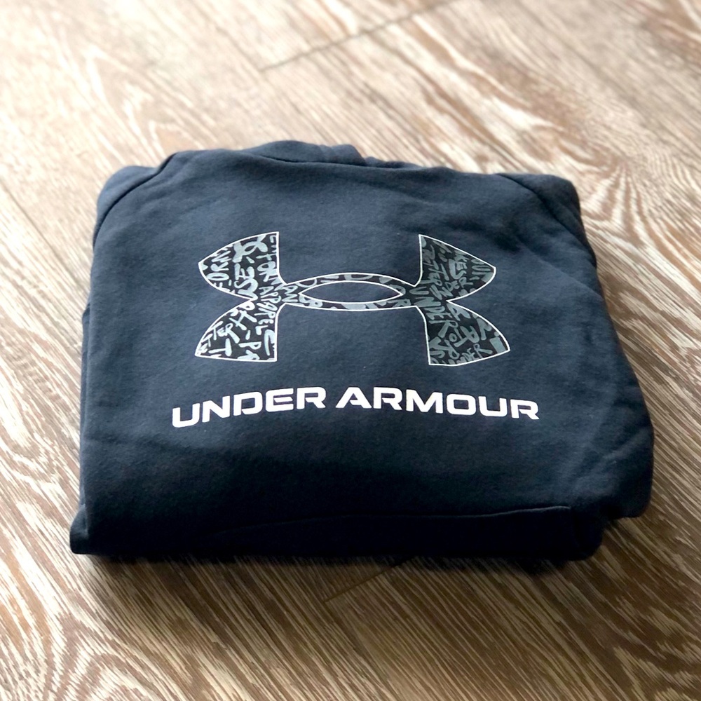 Under Armor Girl’s Rival — Big Logo Fleece Hoodie
